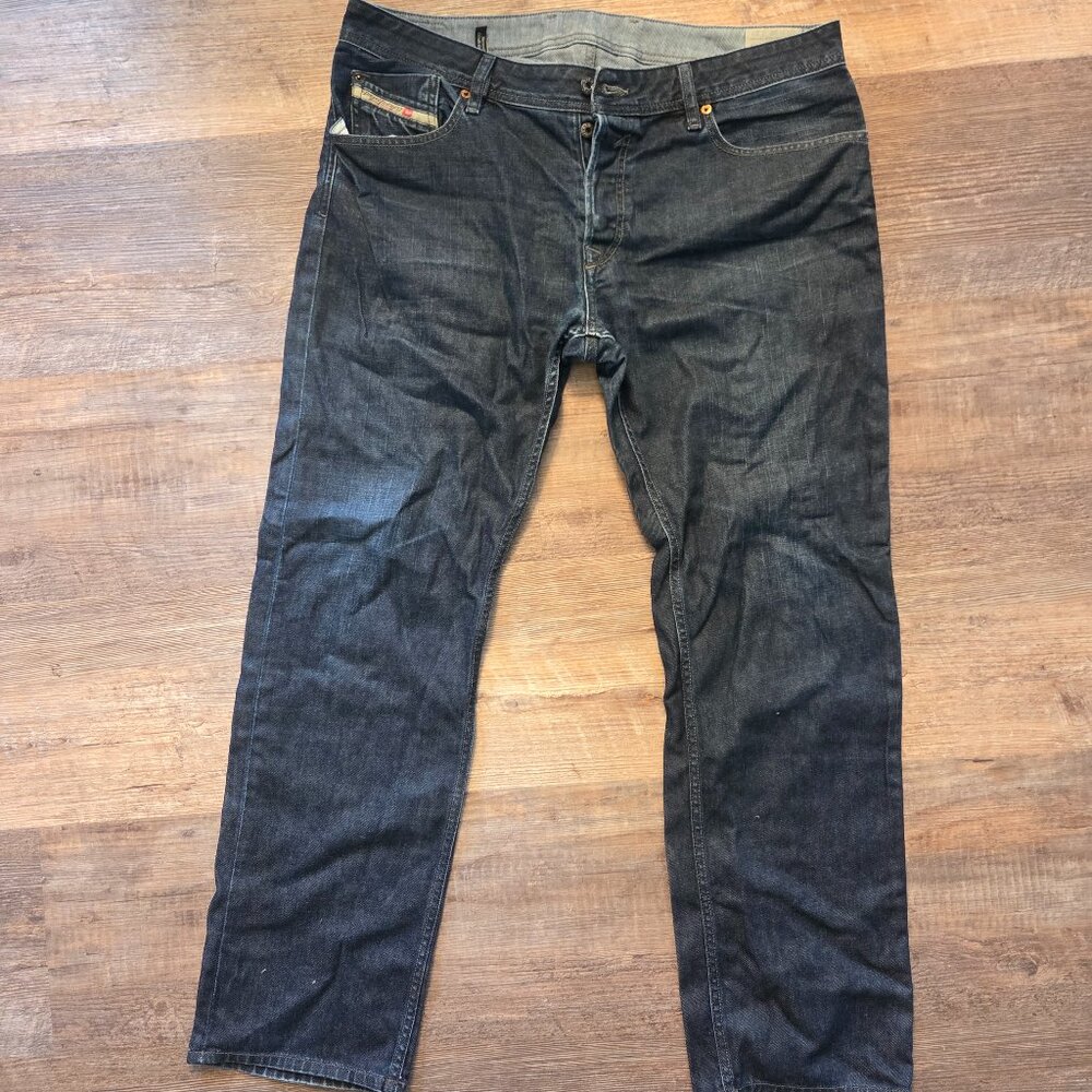 DIESEL MENS WAYKEE JEANS  (36x32)